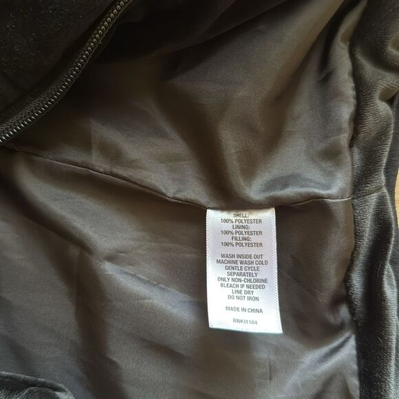 Soft Zip Up Warm Puffer Vest with pockets | Size Large - Picture 4 of 4